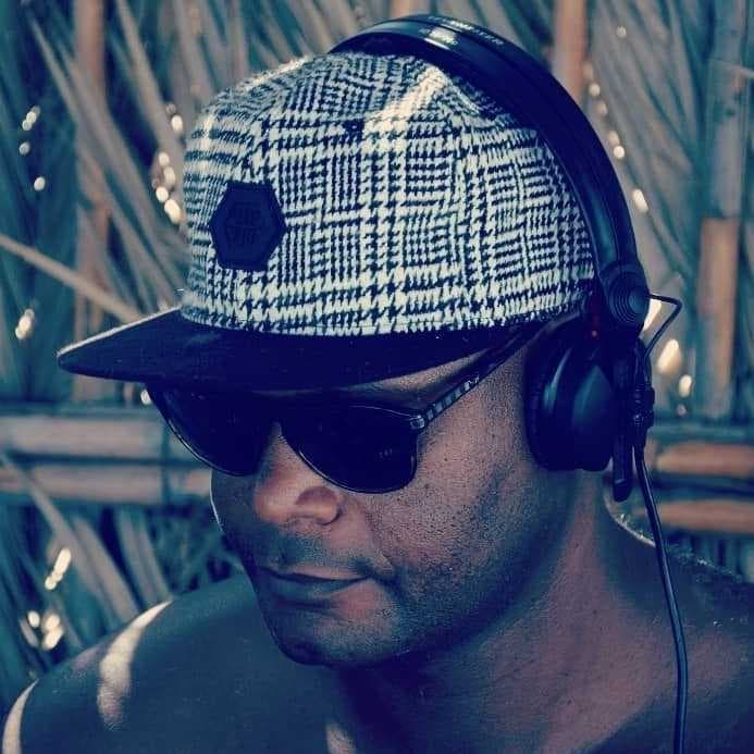 Fathi Black
